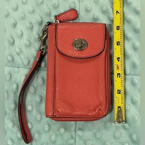 Coach Campbell Plum Leather Turn Lock Wristlet 6”x4”